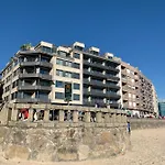 Luxury Boutique Playa Silgar 아파트 산신소